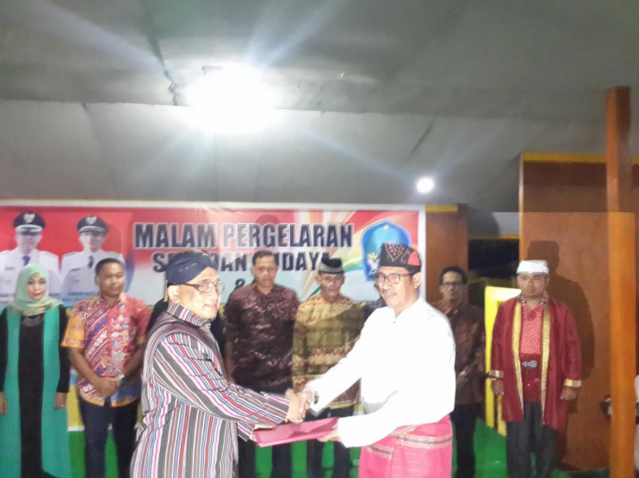 BUPATI HALSEL RESMI JADI KETUA KSBN MALUKU UTARA
